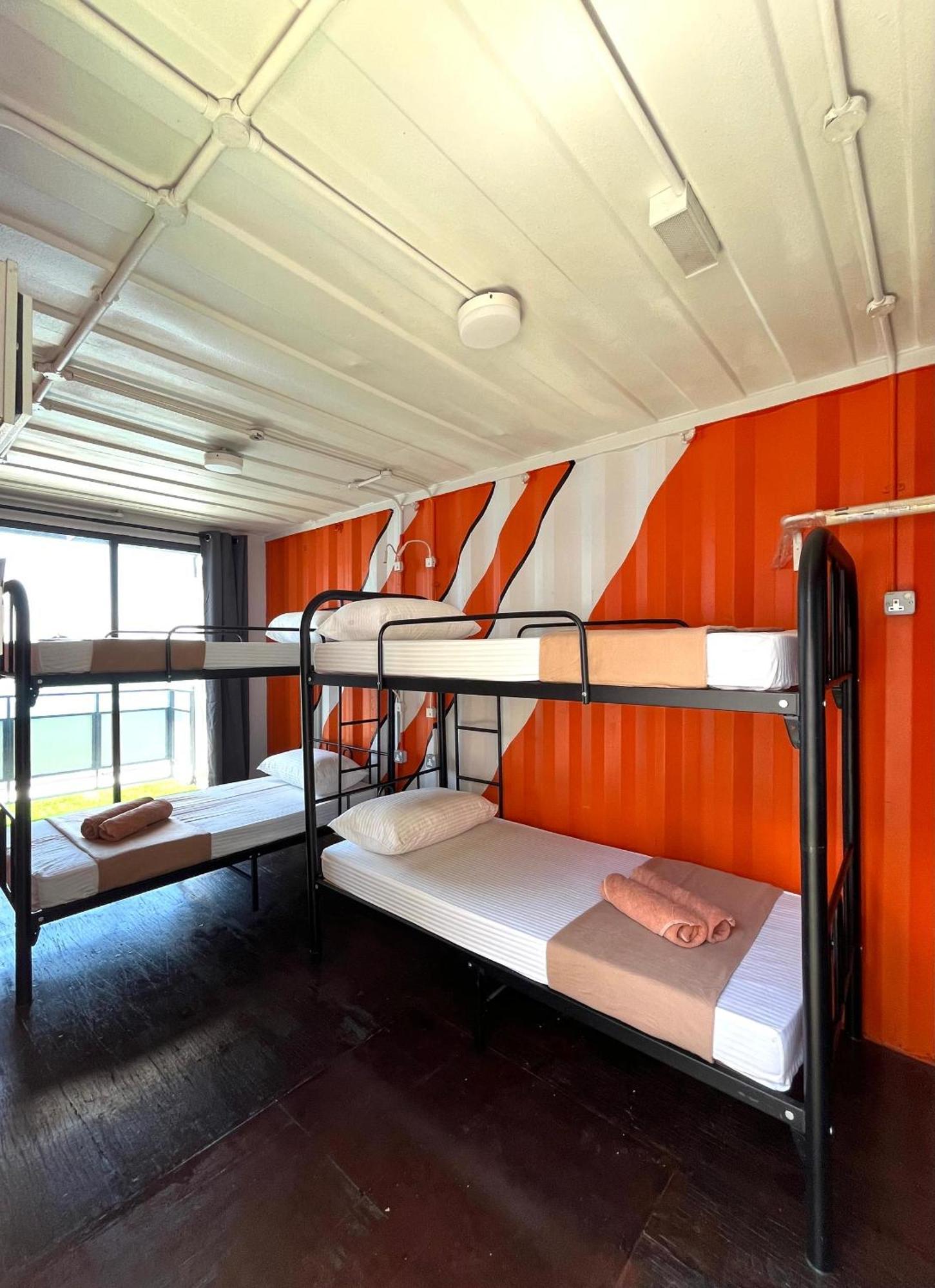 Perhentian Nemo Chalet Kampong Pasir Hantu Exteriör bild