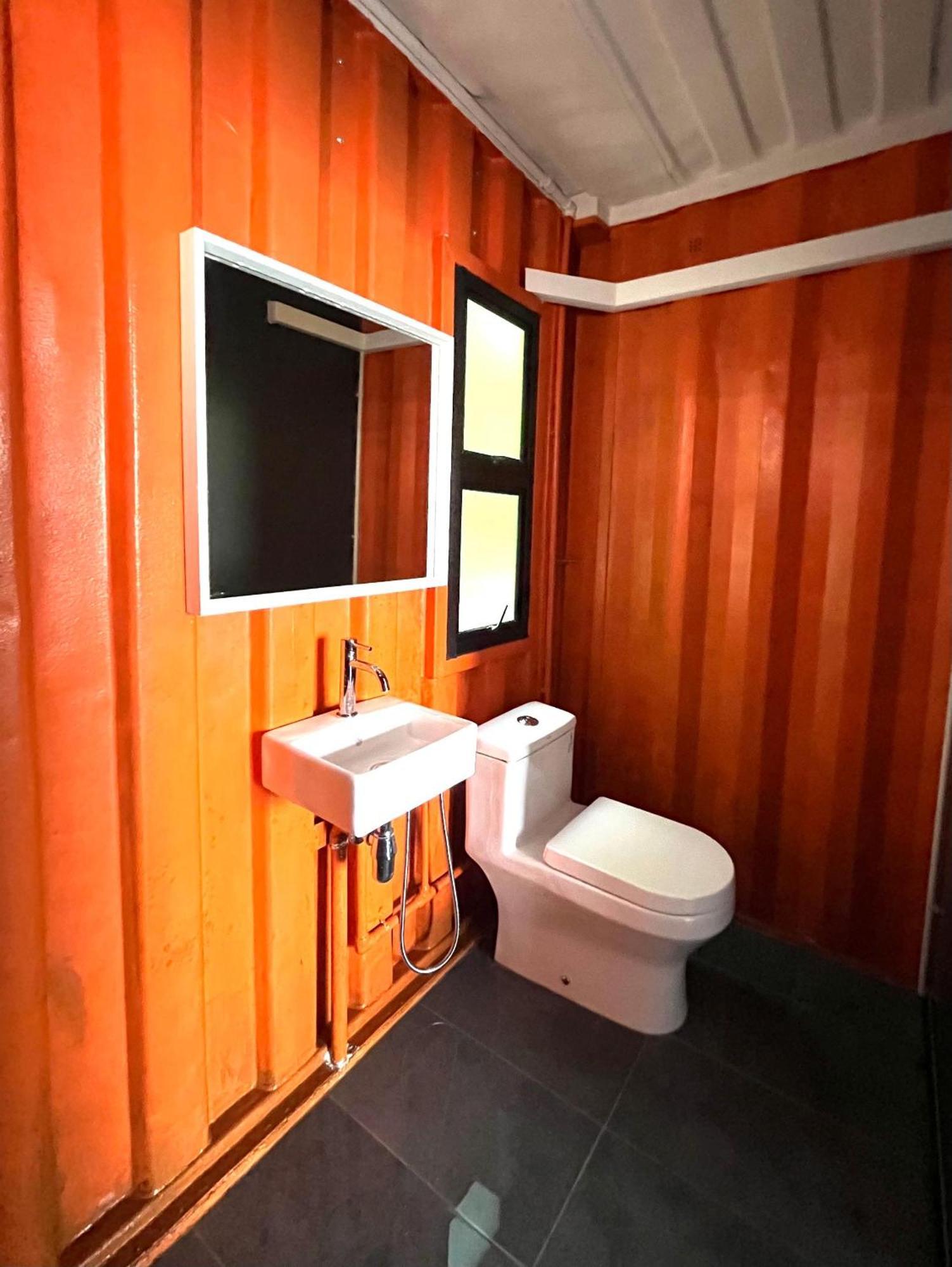 Perhentian Nemo Chalet Kampong Pasir Hantu Exteriör bild